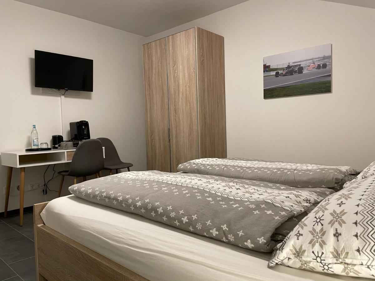 Gaestehaus Veenstra Kelberg Esterno foto